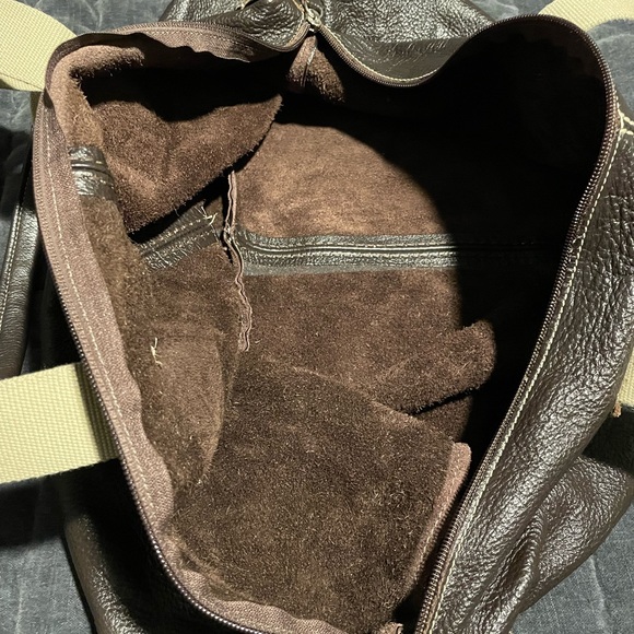 Roots leather duffel bag - Picture 2 of 2